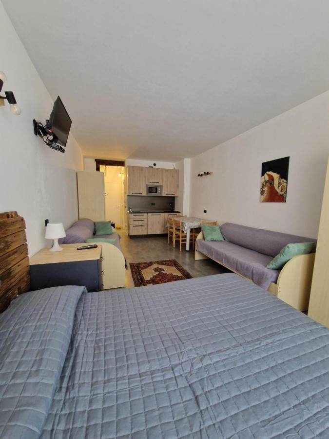 Ferienwohnung Il Balcone Fiorito Santa Caterina Valfurva Exterior foto